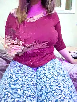 Snapshot of queen_belisima1 chatting on 23, 2, 2026 queen belisima1 online show from 23, 2, 2026