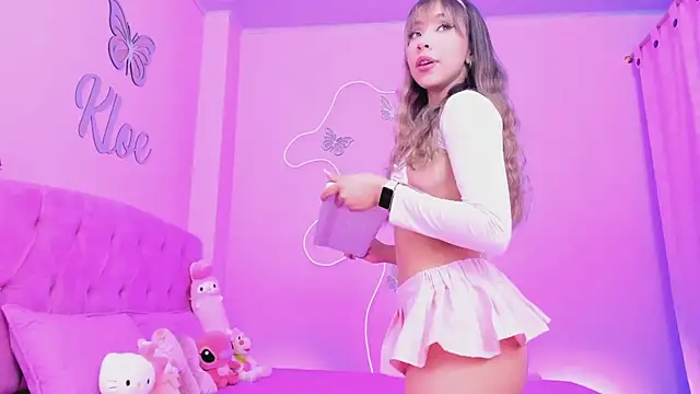 KloeJonnes  online show from 16, 10, 2025