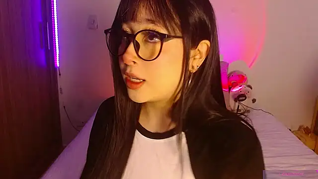 Oliviargf online show from 21, 6, 2026