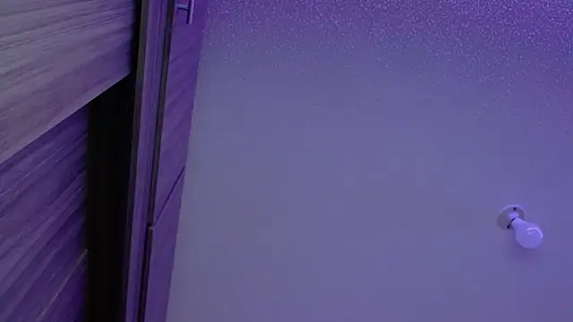 Oliviargf online show from 2, 11, 2025