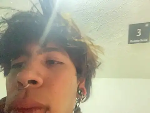 kirito kun online show from 18, 3, 2026