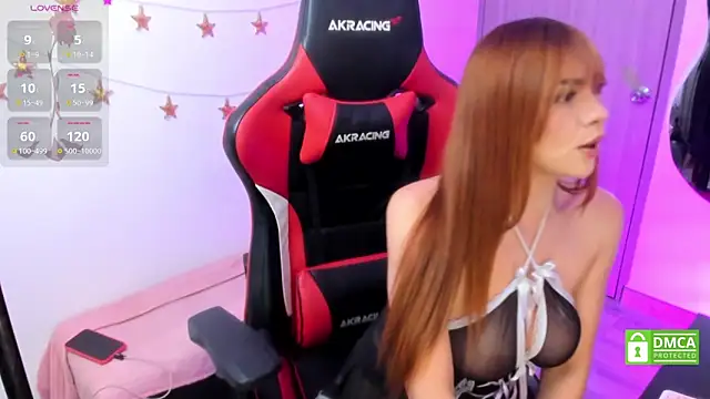 Snapshot of LindaSilverstone chatting on 20, 2, 2026 LindaSilverstone online show from 20, 2, 2026