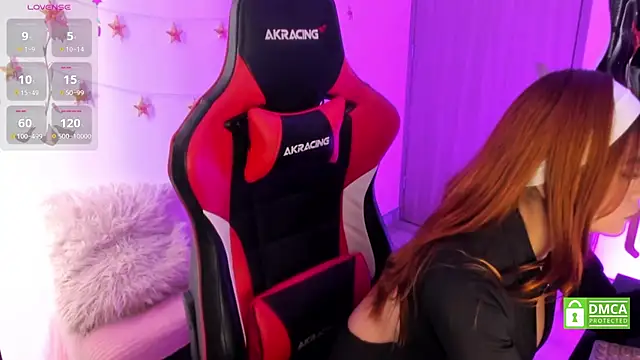 Snapshot of LindaSilverstone chatting on 26, 3, 2026 LindaSilverstone online show from 26, 3, 2026