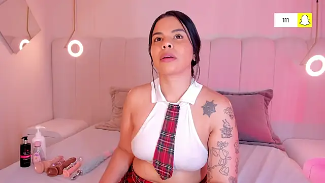 riri candy online show from 15, 12, 2025