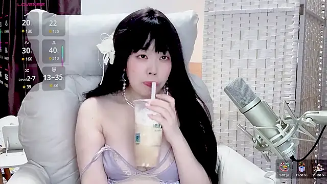 Cocobee online show from 14, 3, 2025