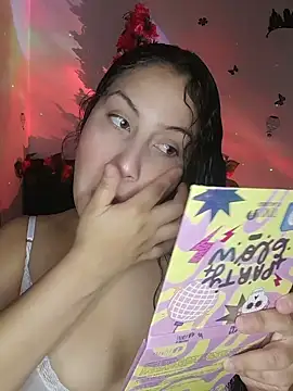 esmeralda jadees online show from 14, 3, 2025