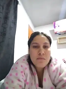 esmeralda jadees online show from 31, 5, 2026