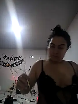 esmeralda jadees online show from 30, 10, 2025