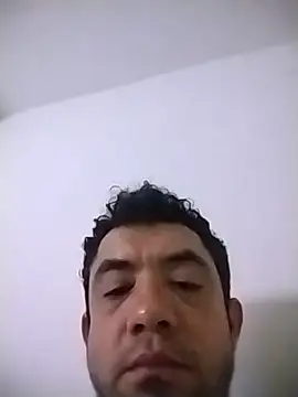 Snapshot of Andriofilit chatting on 25, 5, 2026 Andriofilit online show from 25, 5, 2026