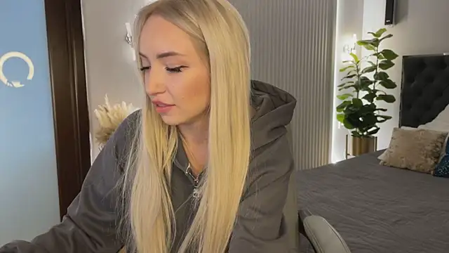 OhMyEmma online show from 30, 3, 2026