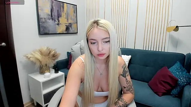 OhMyEmma online show from 17, 3, 2025