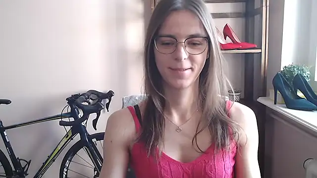 love megi online show from 28, 2, 2026