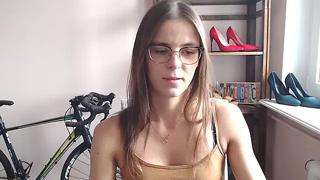 love megi online show from 14, 4, 2026