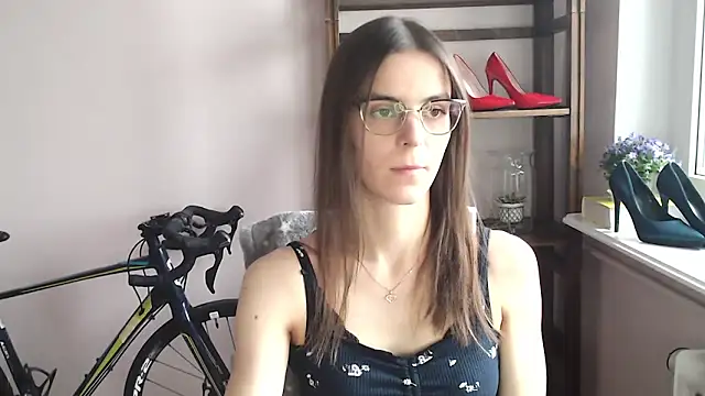 love megi online show from 5, 2, 2026