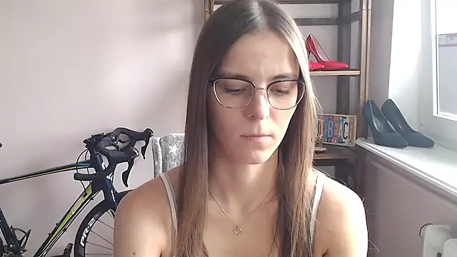 Snapshot of love_megi chatting on 6, 7, 2026 love megi online show from 6, 7, 2026