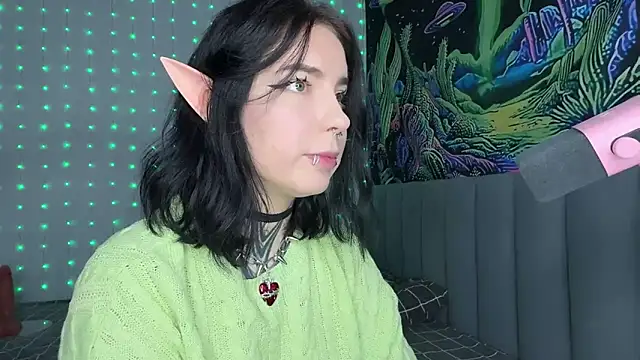 Snapshot of yourvodka chatting on 3, 12, 2025 yourvodka online show from 3, 12, 2025