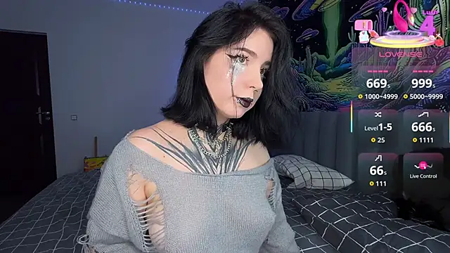 Snapshot of yourvodka chatting on 31, 10, 2025 yourvodka online show from 31, 10, 2025