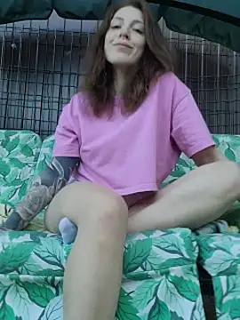 Bella Gloria online show from 24, 9, 2025