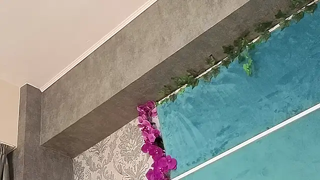 SunnyGlow online show from 6, 11, 2025