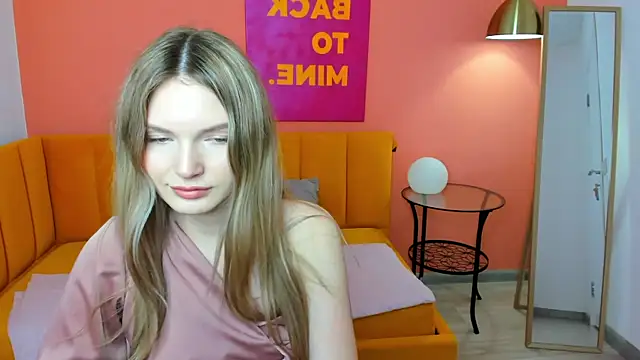 EvelineAmore online show from 12, 5, 2026