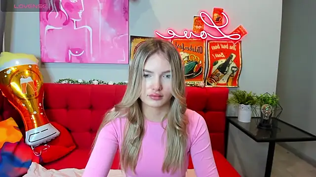 EvelineAmore online show from 7, 10, 2025