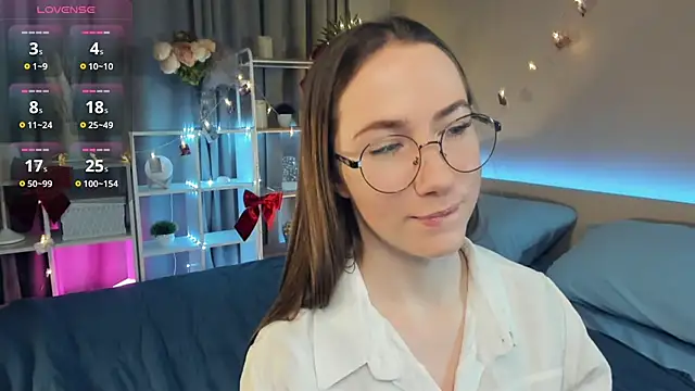 Kira mindnes online show from 13, 3, 2025