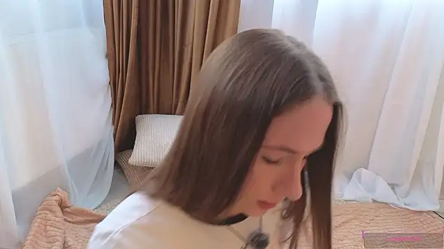 Kira mindnes online show from 8, 3, 2026