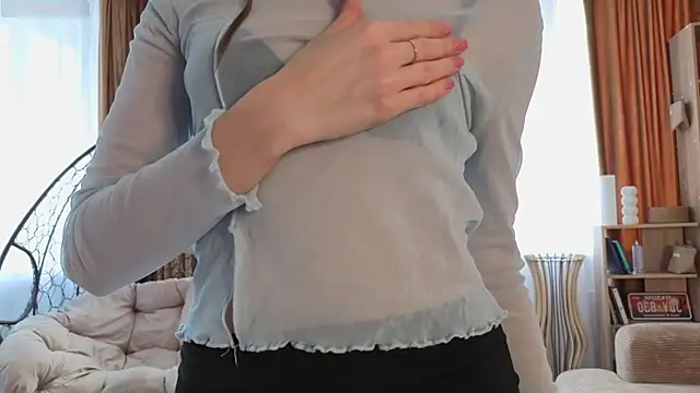 Kira mindnes online show from 18, 10, 2025