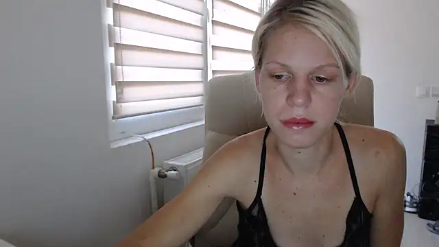 ElssaRush online show from 22, 9, 2025