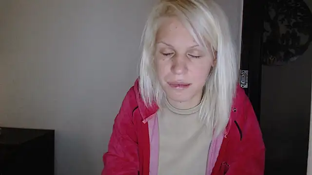 ElssaRush online show from 2, 10, 2025