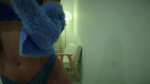 Snapshot of AnnaLotos chatting on 28, 10, 2025 AnnaLotos online show from 28, 10, 2025