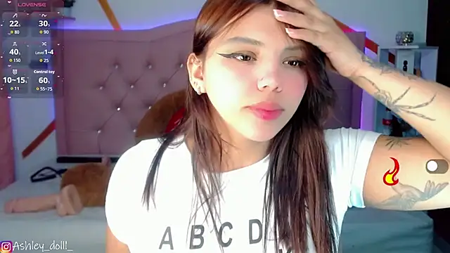 Ashley dolll online show from 23, 9, 2025