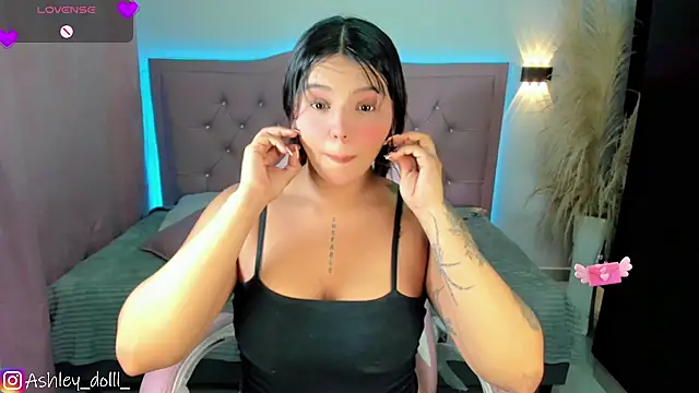 Ashley dolll online show from 15, 5, 2026