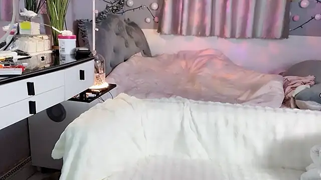 MI KA22 online show from 20, 12, 2025