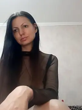AliseWats online show from 9, 7, 2026