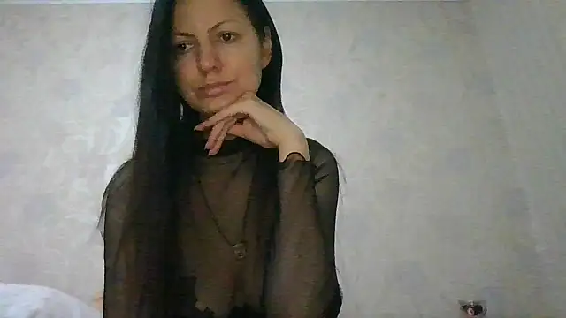 AliseWats online show from 7, 7, 2026