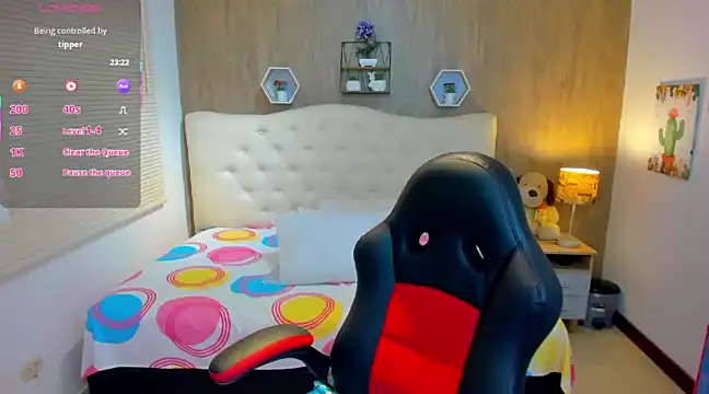  LiilyWong online show from 21, 3, 2025