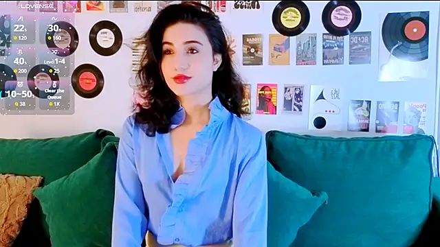 Maya Rogerss online show from 29, 5, 2026