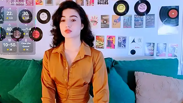 Maya Rogerss online show from 22, 5, 2026