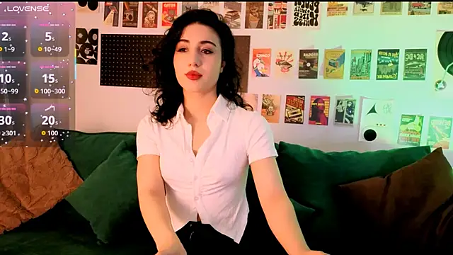 Maya Rogerss online show from 10, 4, 2026