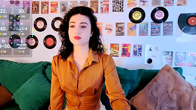 Maya Rogerss online show from 24, 4, 2026