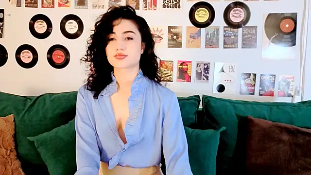 Snapshot of Maya_Rogerss chatting on 12, 7, 2026 Maya Rogerss online show from 12, 7, 2026