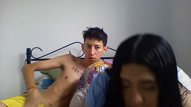 Snapshot of Harris_Annie chatting on 28, 11, 2025 Harris Annie online show from 28, 11, 2025