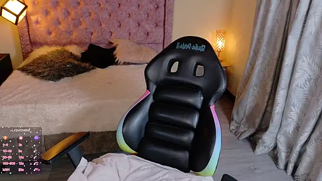 sweet  thang online show from 23, 9, 2025