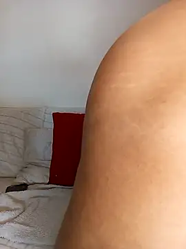 Snapshot of MAIRA__90 chatting on 6, 10, 2025 MAIRA 90 online show from 6, 10, 2025