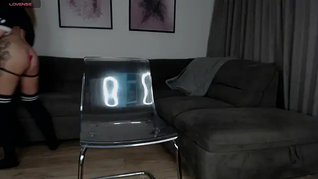 reinakylie online show from 9, 9, 2025