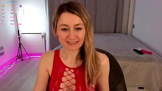   Milana     online show from 29, 10, 2025