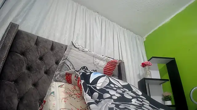 ANA-BULLOCK- online show from 9, 9, 2025