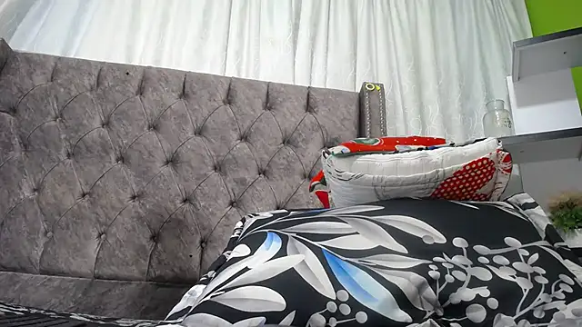 ANA-BULLOCK- online show from 21, 12, 2025