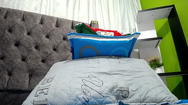 ANA-BULLOCK- online show from 2, 12, 2025